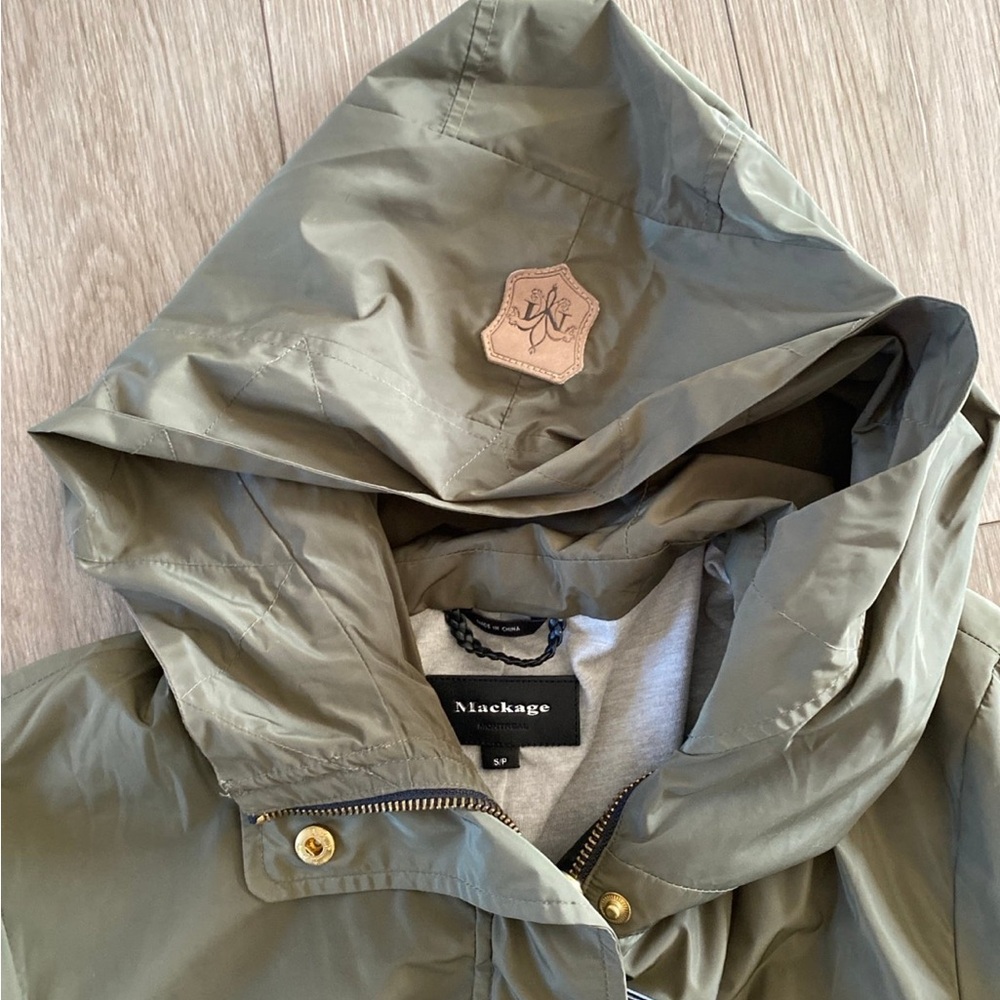 Mackage Women’s Hailie waterproof jacket size small - Picture 5 of 12